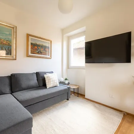 דירה New Stone House View - 2