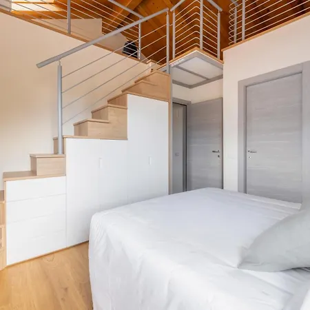 New Stone House View - 2 公寓