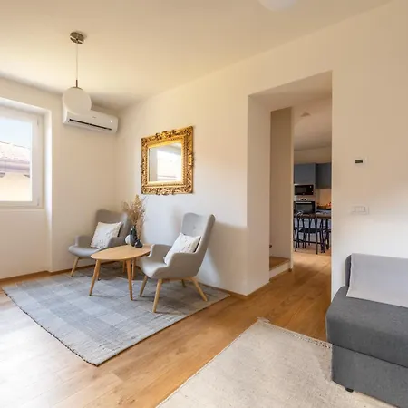 New Stone House View - 2 شقة ليتْسّينو